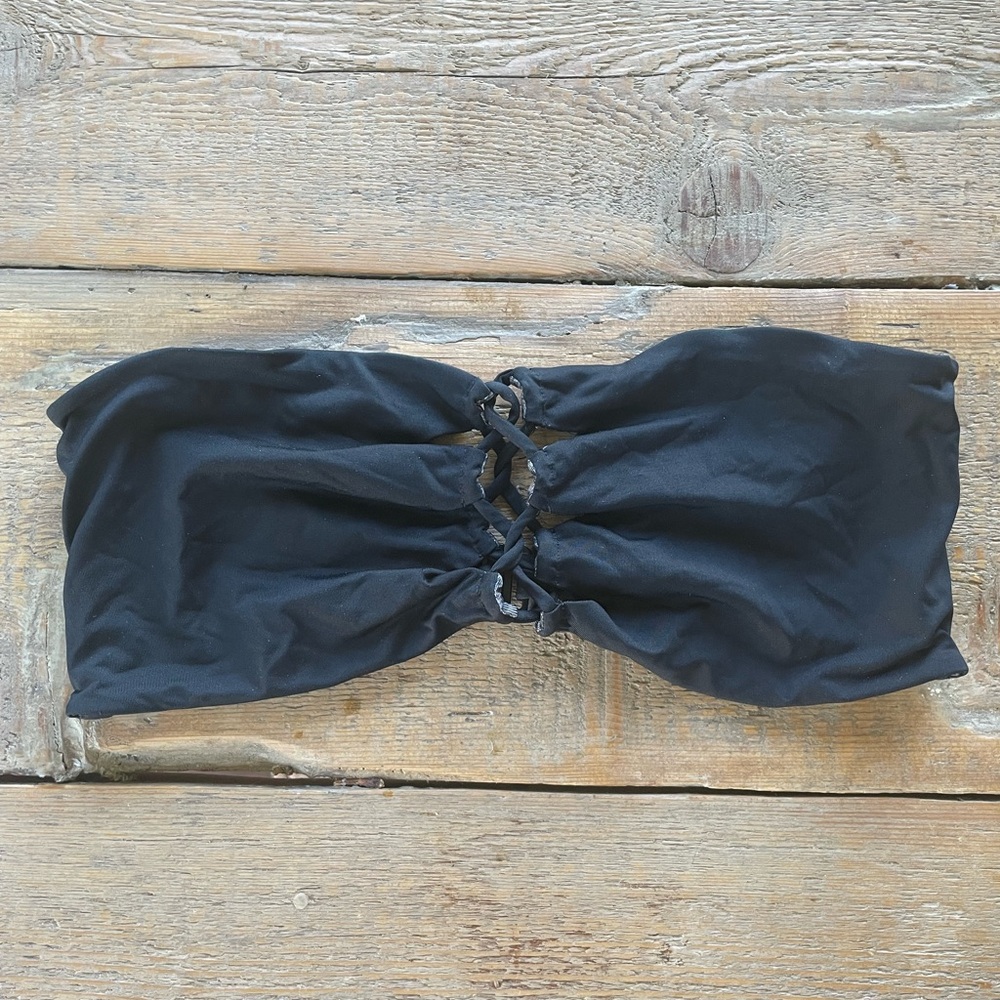 Acacia Black Top size L
